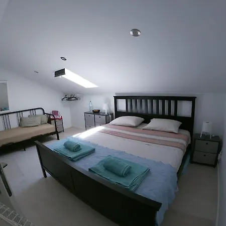 Konukevi Mata Caparica