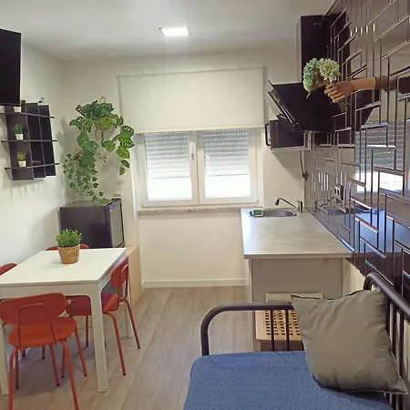 Hostel Mata Caparica