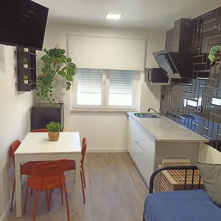 Hostel Mata Caparica
