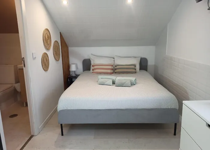 Mata Caparica Πανσιόν